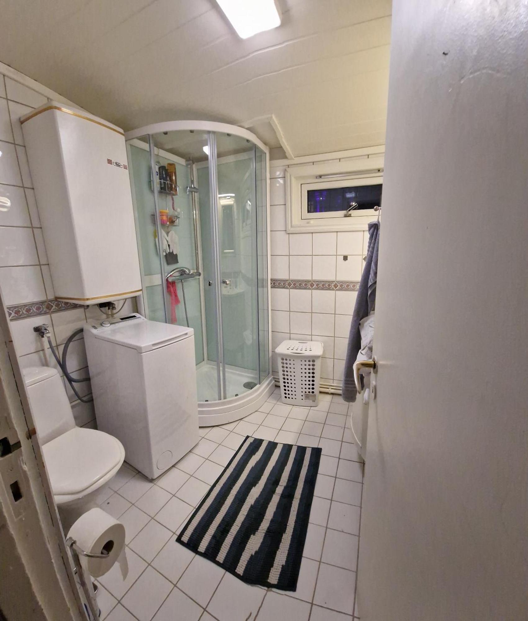 Room In Handsome Haven House Gjøvik Eksteriør billede